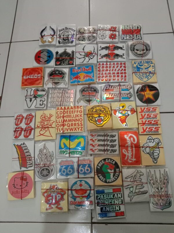 Sticker cutting Kotak